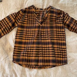 Ace & Jig top. Great condition. Size Small. Metallic detail.